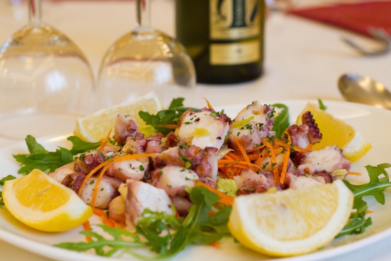 Pensione Al Pescatore Termoli Εξωτερικό φωτογραφία